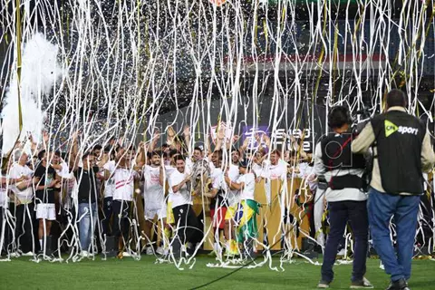 "خسارة اللقب القاري والتتويج بالدوري".. النصر السعودي يكرر سيناريو الزمالك